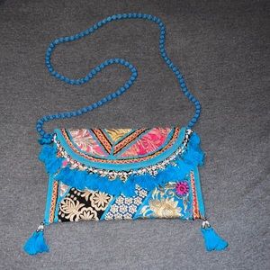 Sukot Purse, like new, Teal, Floral